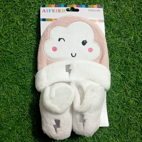 2 Pieces Set -  Cap & Booties - D19